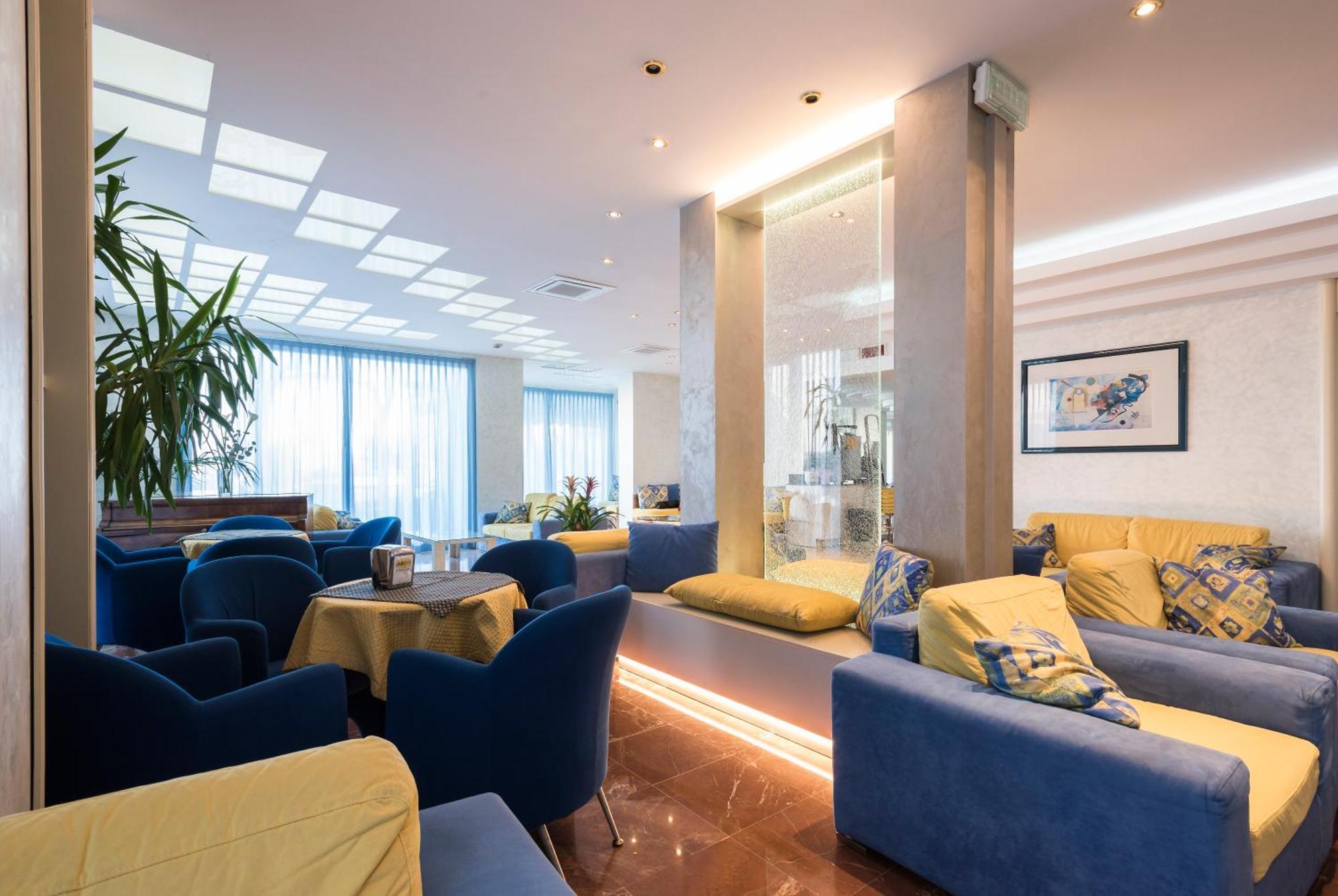 Hotel Losanna Gabicce Mare Bagian luar foto