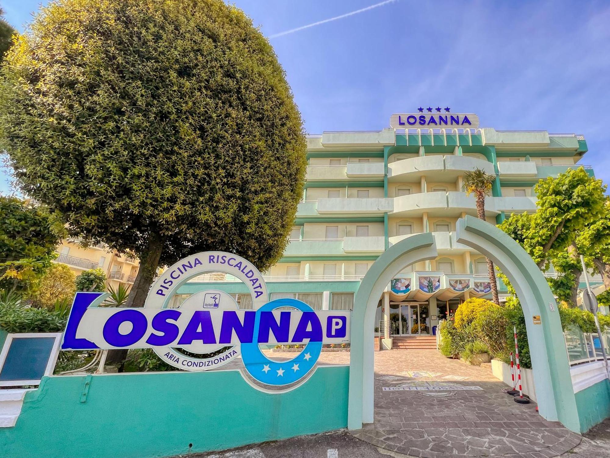 Hotel Losanna Gabicce Mare Bagian luar foto