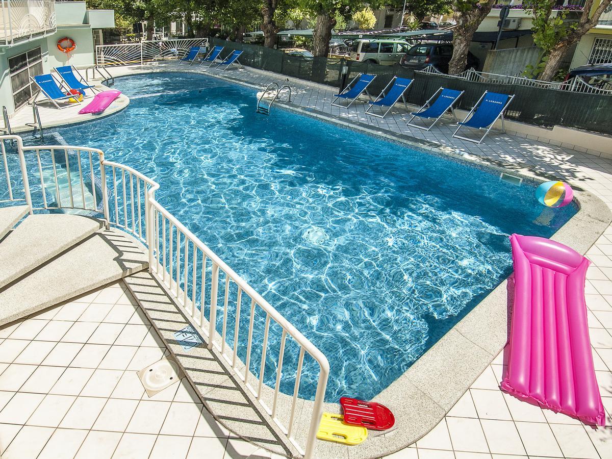 Hotel Losanna Gabicce Mare Bagian luar foto